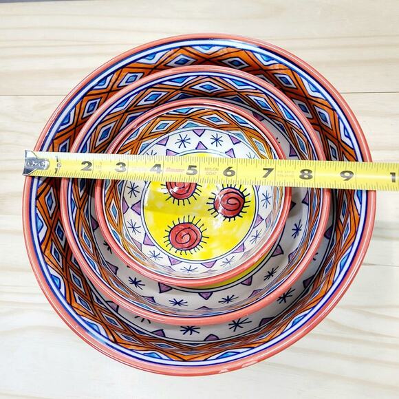 STUNNING POTTERY!  Hand Painted & Glazed Set of 3 Nesting Mixing Bowls PRE-OWNED - Picture 2 of 9